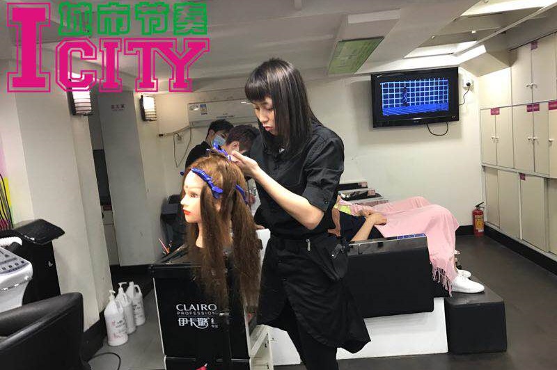 學生就業(yè)風采展示